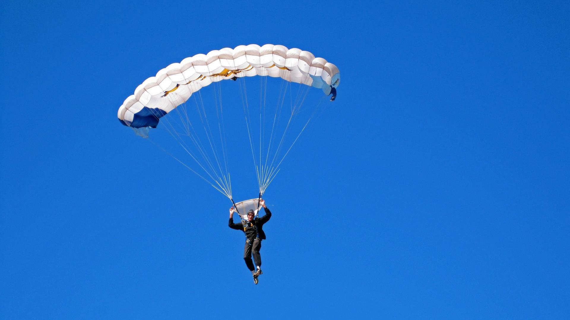 法甲激烈争夺,专家细讲战术创新如何在比赛中取得突破,战术创新的方法有哪些